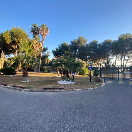 Saint-Raphaël Appartement Face Mer Et Port Santa Lucia Climatise Et Wifi מראה חיצוני תמונה