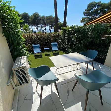 Saint-Raphaël Appartement Face Mer Et Port Santa Lucia Climatise Et Wifi מראה חיצוני תמונה