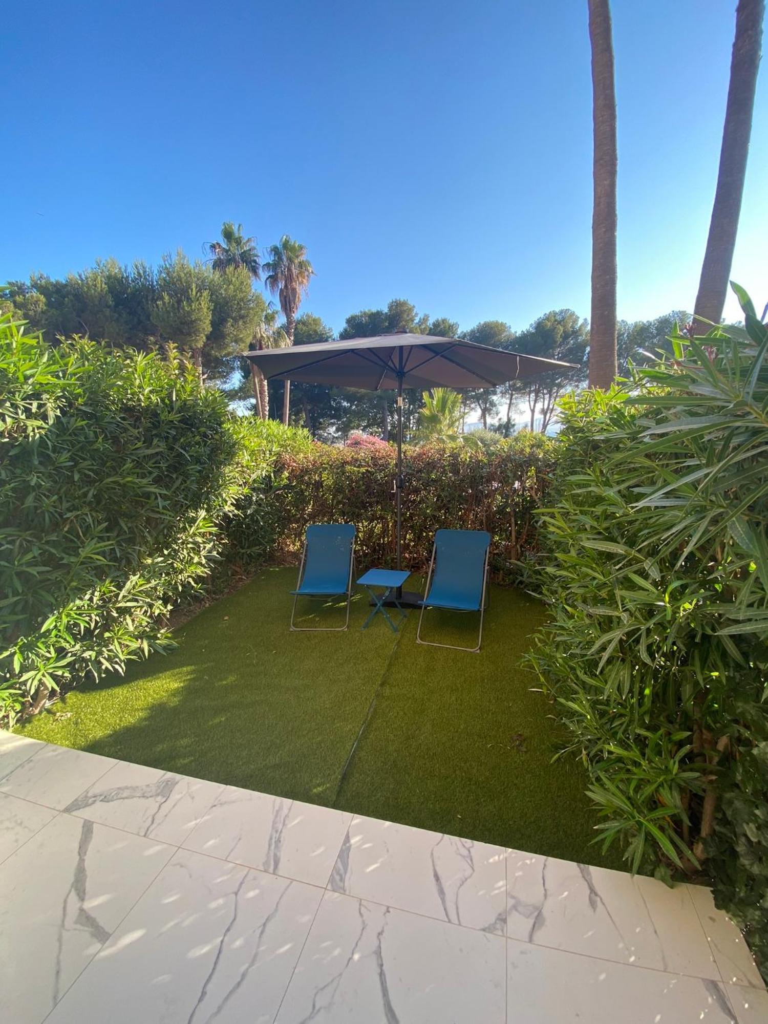 Saint-Raphaël Appartement Face Mer Et Port Santa Lucia Climatise Et Wifi מראה חיצוני תמונה