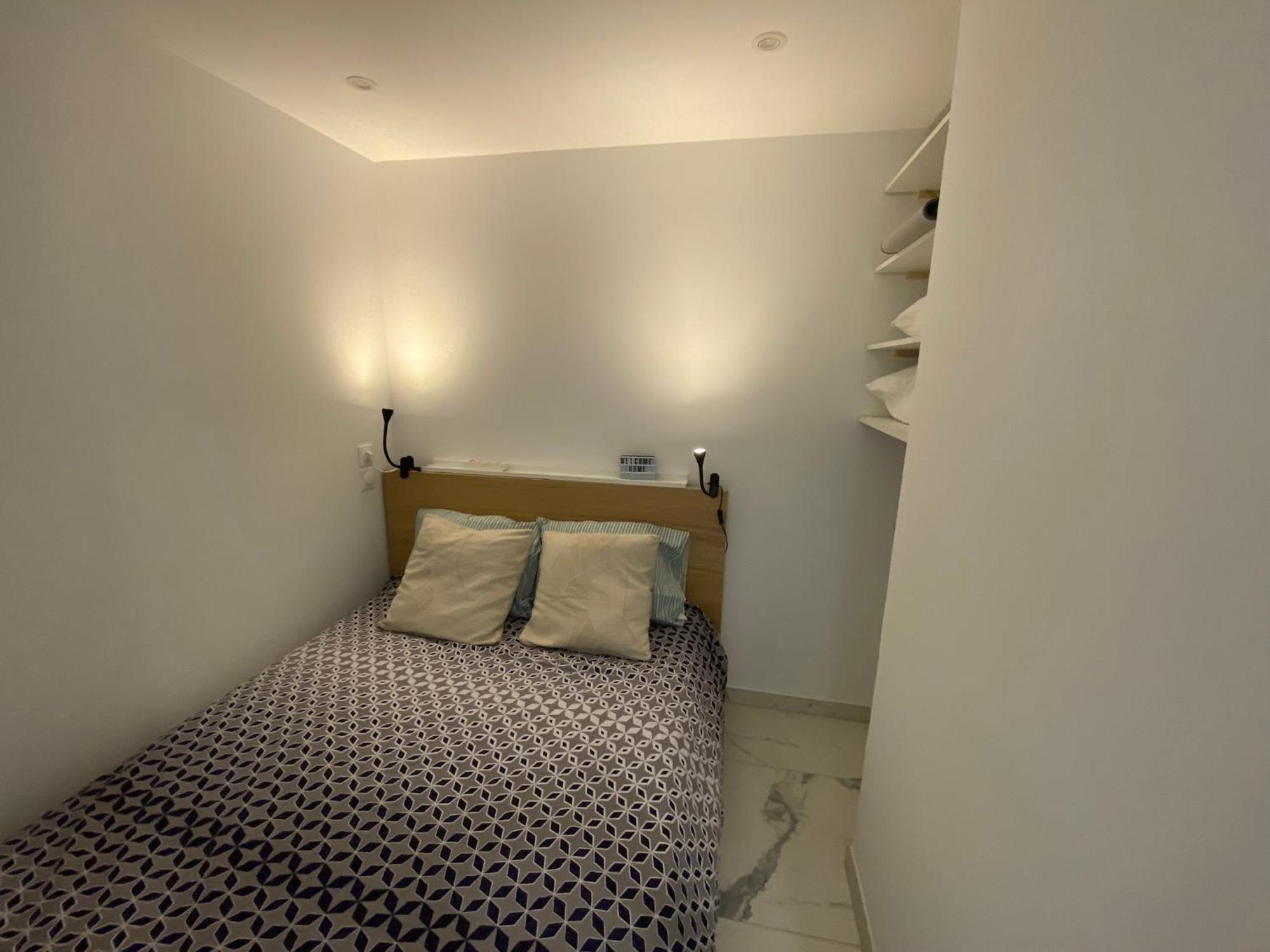 Saint-Raphaël Appartement Face Mer Et Port Santa Lucia Climatise Et Wifi מראה חיצוני תמונה
