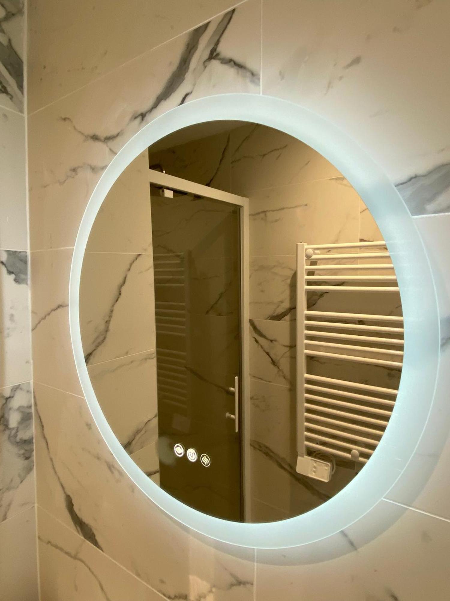 Saint-Raphaël Appartement Face Mer Et Port Santa Lucia Climatise Et Wifi מראה חיצוני תמונה