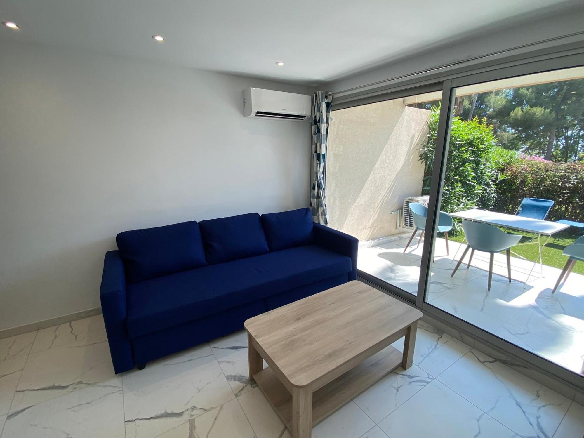 Saint-Raphaël Appartement Face Mer Et Port Santa Lucia Climatise Et Wifi מראה חיצוני תמונה