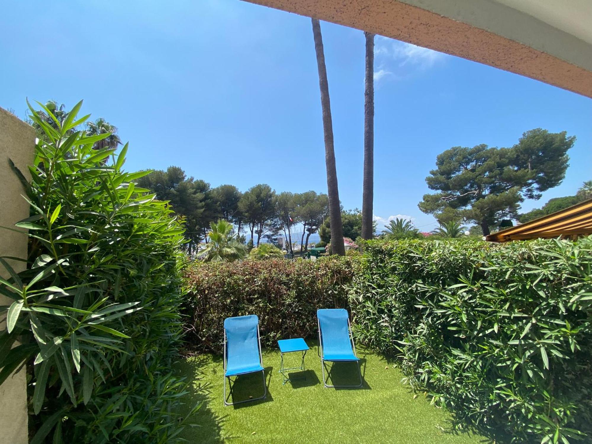 Saint-Raphaël Appartement Face Mer Et Port Santa Lucia Climatise Et Wifi מראה חיצוני תמונה