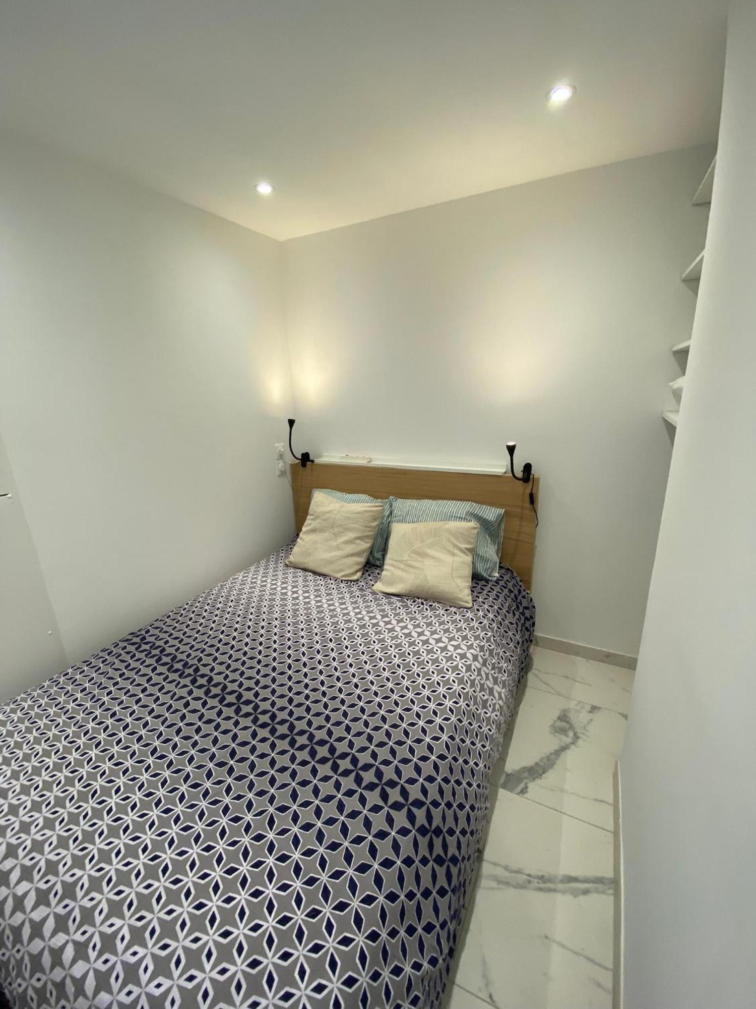 Saint-Raphaël Appartement Face Mer Et Port Santa Lucia Climatise Et Wifi מראה חיצוני תמונה