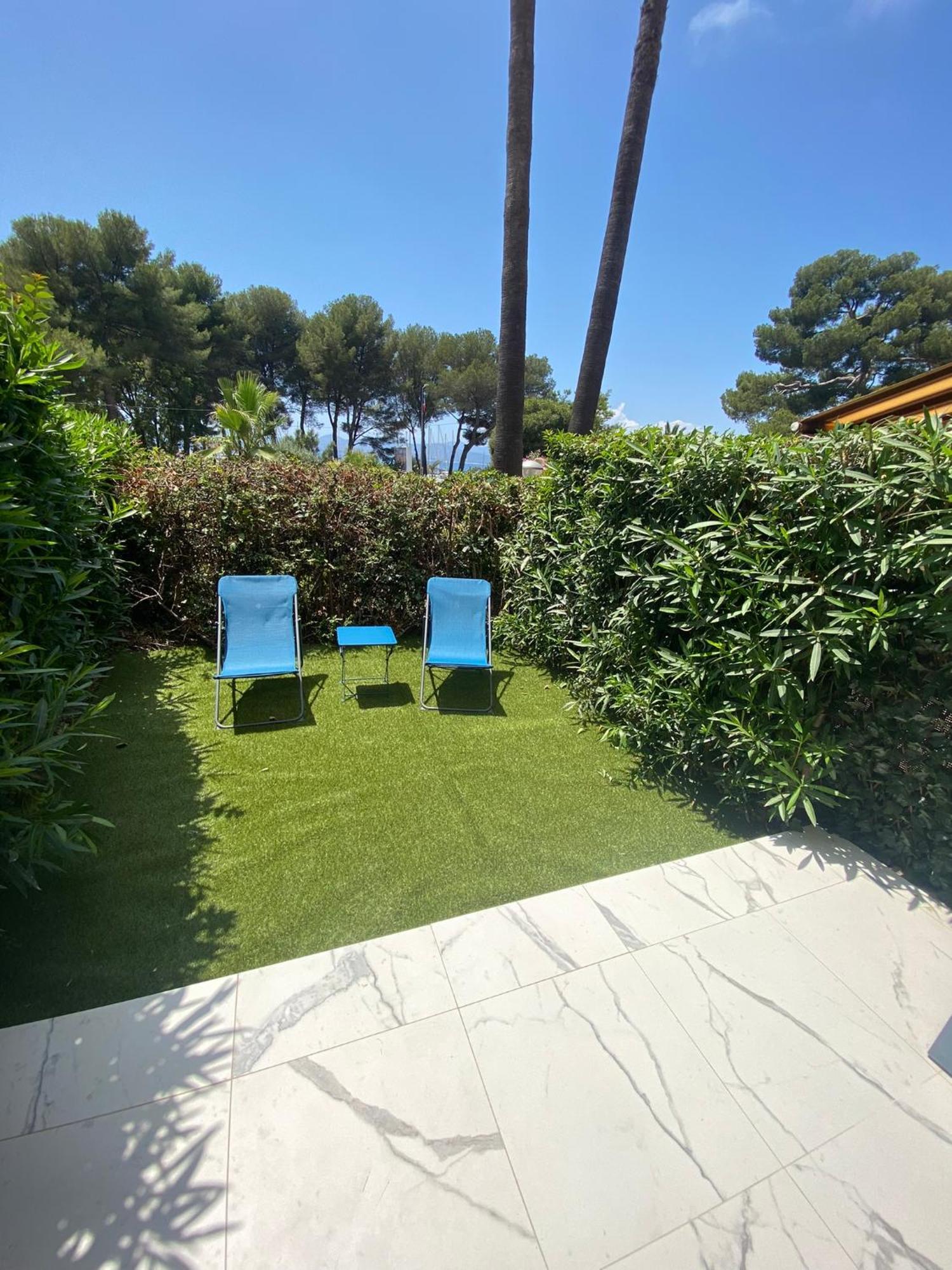 Saint-Raphaël Appartement Face Mer Et Port Santa Lucia Climatise Et Wifi מראה חיצוני תמונה